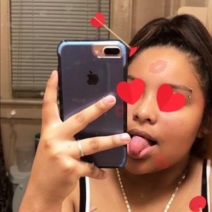 Meet your Posher, Marelyn